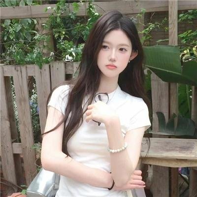 熟悉的她